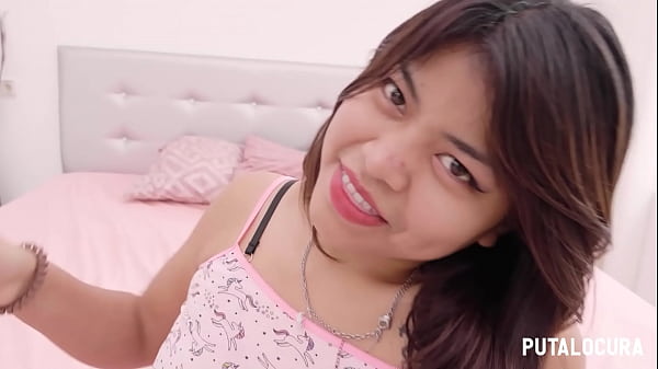 PutaLocura - La guarrilla inocente Yvonne es follada por un poll&oacute;n