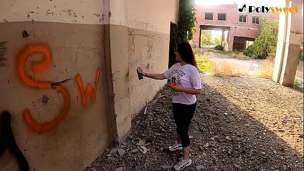 Naughty girl gave a little blowjob and wanted sex (graffiti)