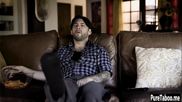 Hot babe swallowed huge dick