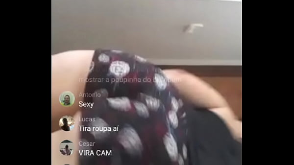 Safada dan&ccedil;ando