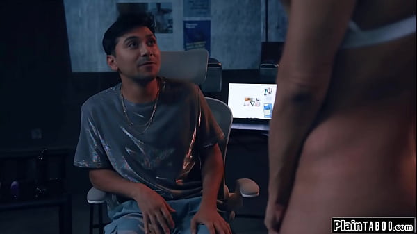 Big tits stepmom Penny Barber lives out her fantasy in her own virtual reality.The busty brunette milf deepthroats her virtual stepsons big cock  