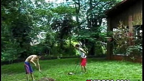 Gentlemens-gay - MorePolesInHoles - scene 1