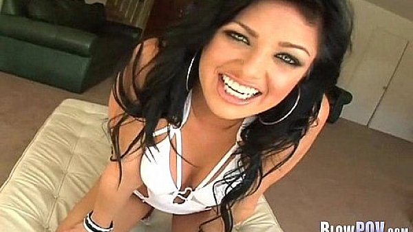 Slut gives a sloppy bj 108