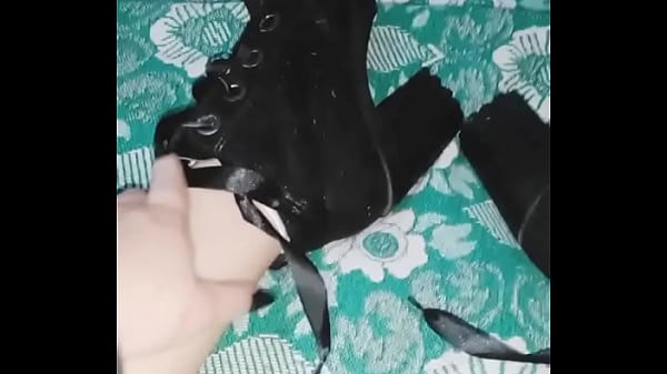 Cheguei da festa de S&Atilde;O JO&Atilde;O preciso de uma massagem  