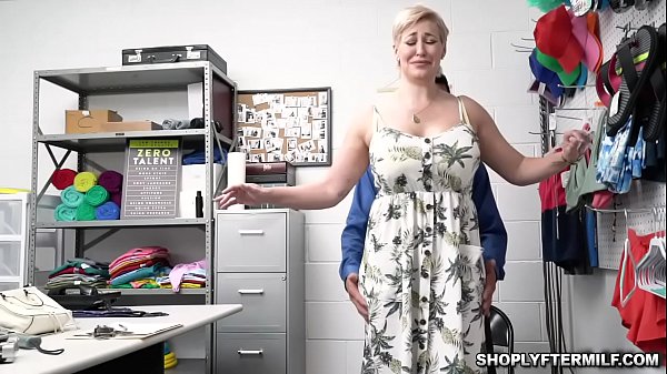 Klepto MILF Ryan Keely gets strip naked and goes down on her knees to slobb the officers big meat  