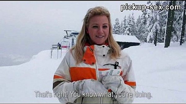 Real amateur Nathaly Teges banged in exchange for cash