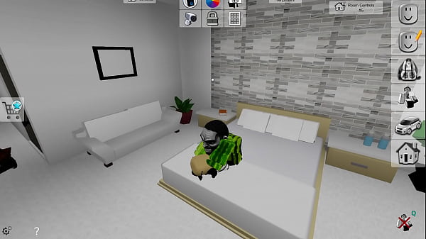 Sigma com tes&atilde;o destr&oacute;i ratinha com seu pau de melancia enquanto Thanos assiste batendo punheta