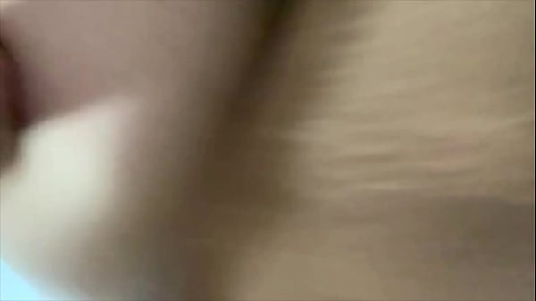 Gordelicia novinha de olhos claros engoli meu pau todo