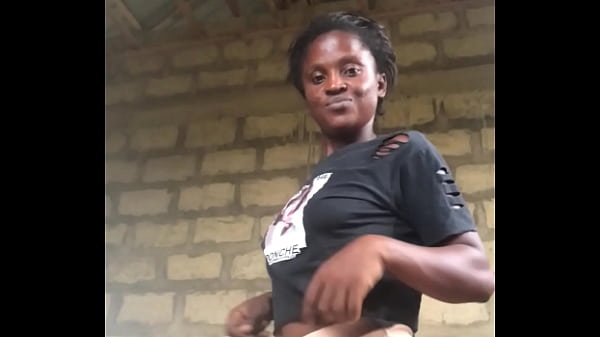 Crazybitch strip tease till she decided to twerk from half naked to total naked