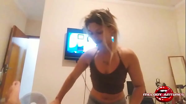 DEPOIS DO JANTAR ROM&Acirc;NTICO COM MEU NAMORADO, FIZ SEXO ANAL DE SOBREMESA