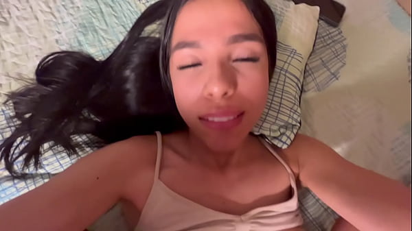 Me follo a mi amiga despu&eacute;s de un delicioso masaje de pies