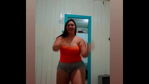 Prima dan&ccedil;ando