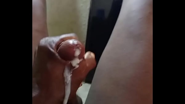 Wetjuicypussy1 male masupaytion video,