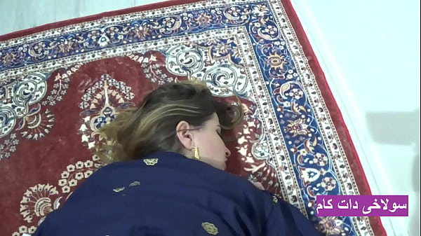 سکس ایرانی مجلسی و مشتی با دختر آقا منصوری گنده بازار آهن تهران