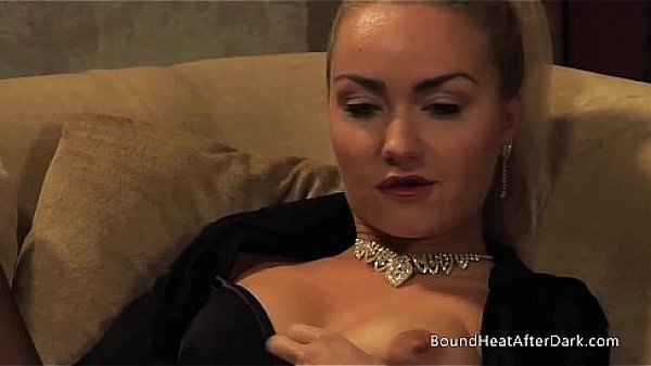 Facesitting And 69 Pose With Lesbian Mistress And Girl