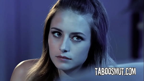 Virgin Teen Has Sex With Her Geek Friend