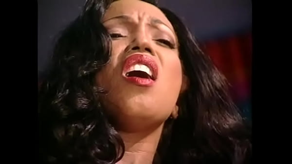 Busty lesbo gets her cunt licked by a big breasted ebony skank outdoors