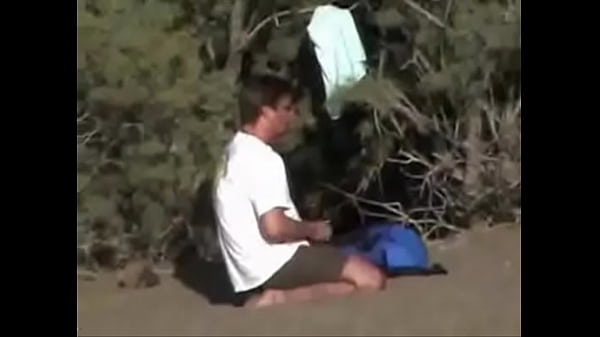 Flagras   Sexo na Praia - Videos Adulto  