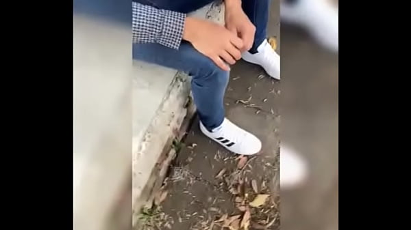 CHICA Latina le OFRECE DINERO a CHAVO por SEXO en P&Uacute;BLICO y Esto Pas&oacute;! PARTE #2 Completa | Suscr&iacute;bete  