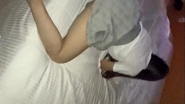 Estudiante Mexicana de me Pide que se la META POR EL CULO, Se Moja Riqu&iacute;simo la MORRA y Me PIDE M&Aacute;S  