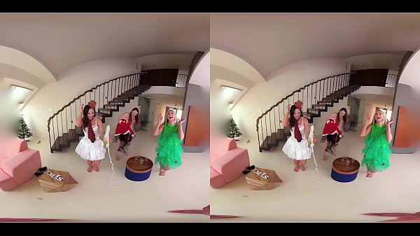 Fuck Three Hot Babes in Free Full Christmas Experience!