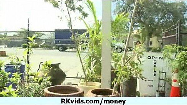 Sex for money - nice body chick 30