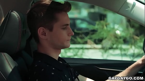 Trevor and Justin pleasing each other