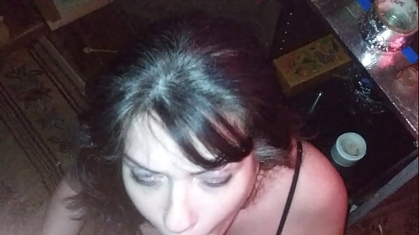 Mature neighboor lady sucks my cock