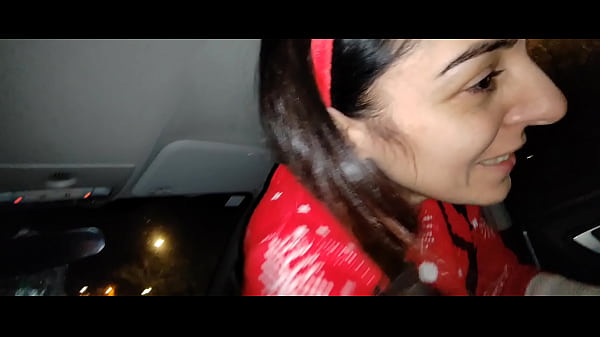 Baby ci stanno aspettando per la cena di Natale  