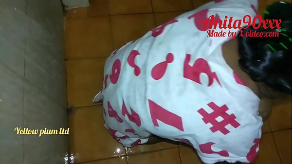 Indian Village Aunty Shower Video