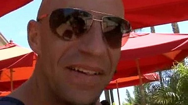 Blonde Milf Lisa DeMarco gets picked up