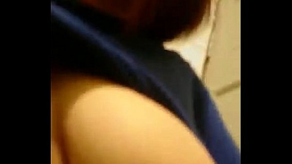 Rica amiga se desnuda y masturba para mi