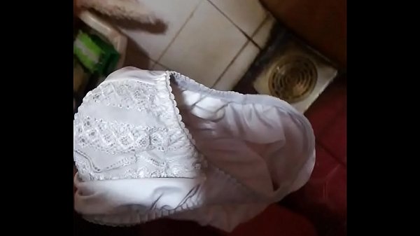 Masturbation with neighbor underwear