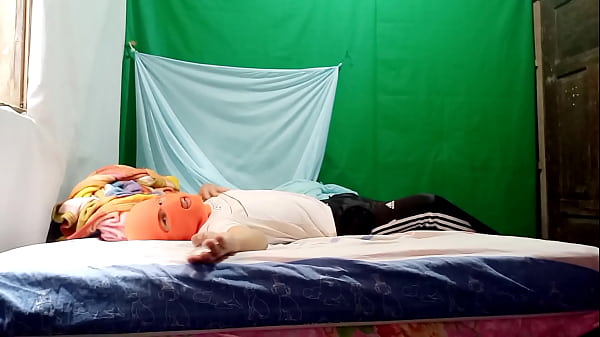 My stepfather is shopping!! Come, I invite you to have fun... let's have a sleepover with masks and get dirty - REAL HOMEMADE PORN  