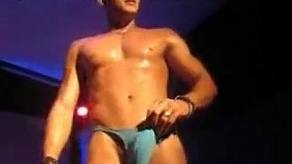 naked Streptease
