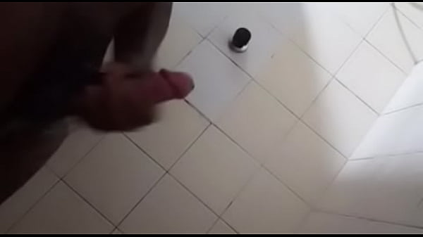 Neg&atilde;o pauzudo  