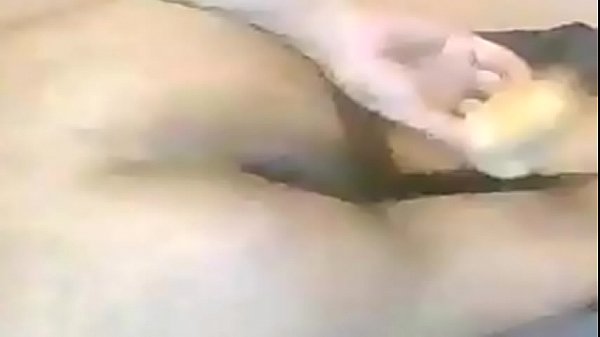 jugando con dildos #17  