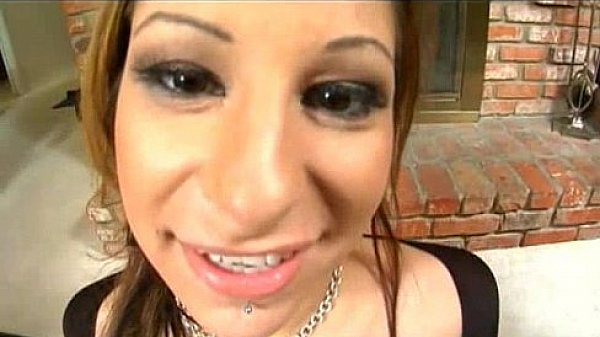 Amber is a cocksucker