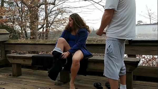 Amateur thick wife fucking on a park bench