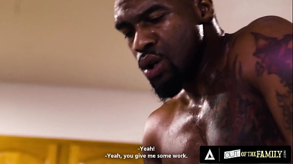 Naughty 18yo Blonde Knows How To Fuck With Her stepdad