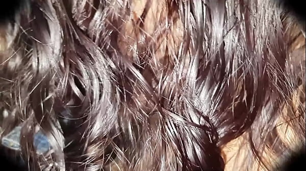 hermanastra colombiana ninf&oacute;mana no aguanta y se folla a sus amigos  