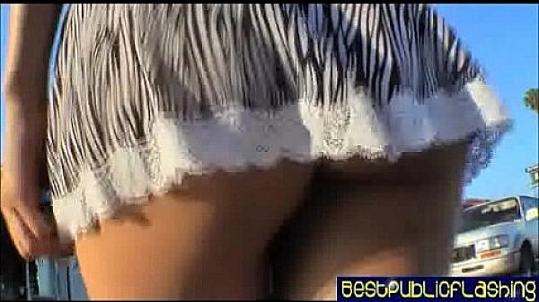 Candiee P Public Flashing Hottie pt2