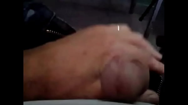 Dario me dedica una paja  