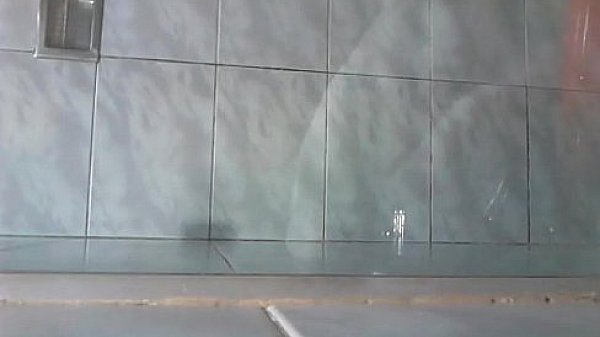 Gordinho gostoso tomando banho