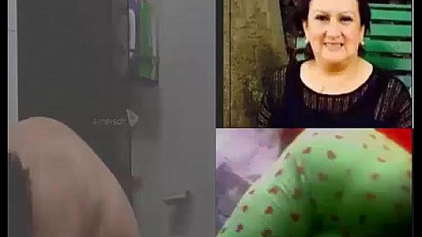 Espiando a mi t&iacute;a: tetona