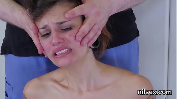 Mad cockslut gets her fuckholes spread and properly shagged 