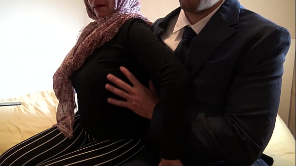 Amateur Arab Turkish Milf Loves To Get Creampied By Big Dicks 