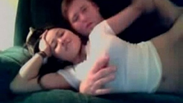 Big Natural Boob Teen Fucking on Webcam