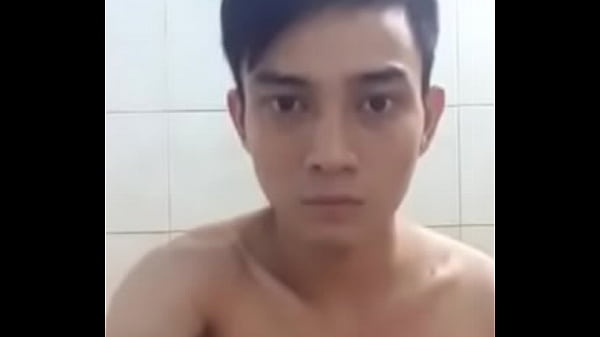 Trai thẳng d&acirc;m