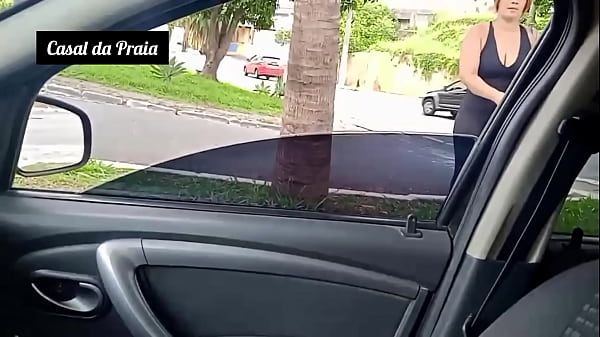 Depois do treino cai de boca gostoso dentro do carro